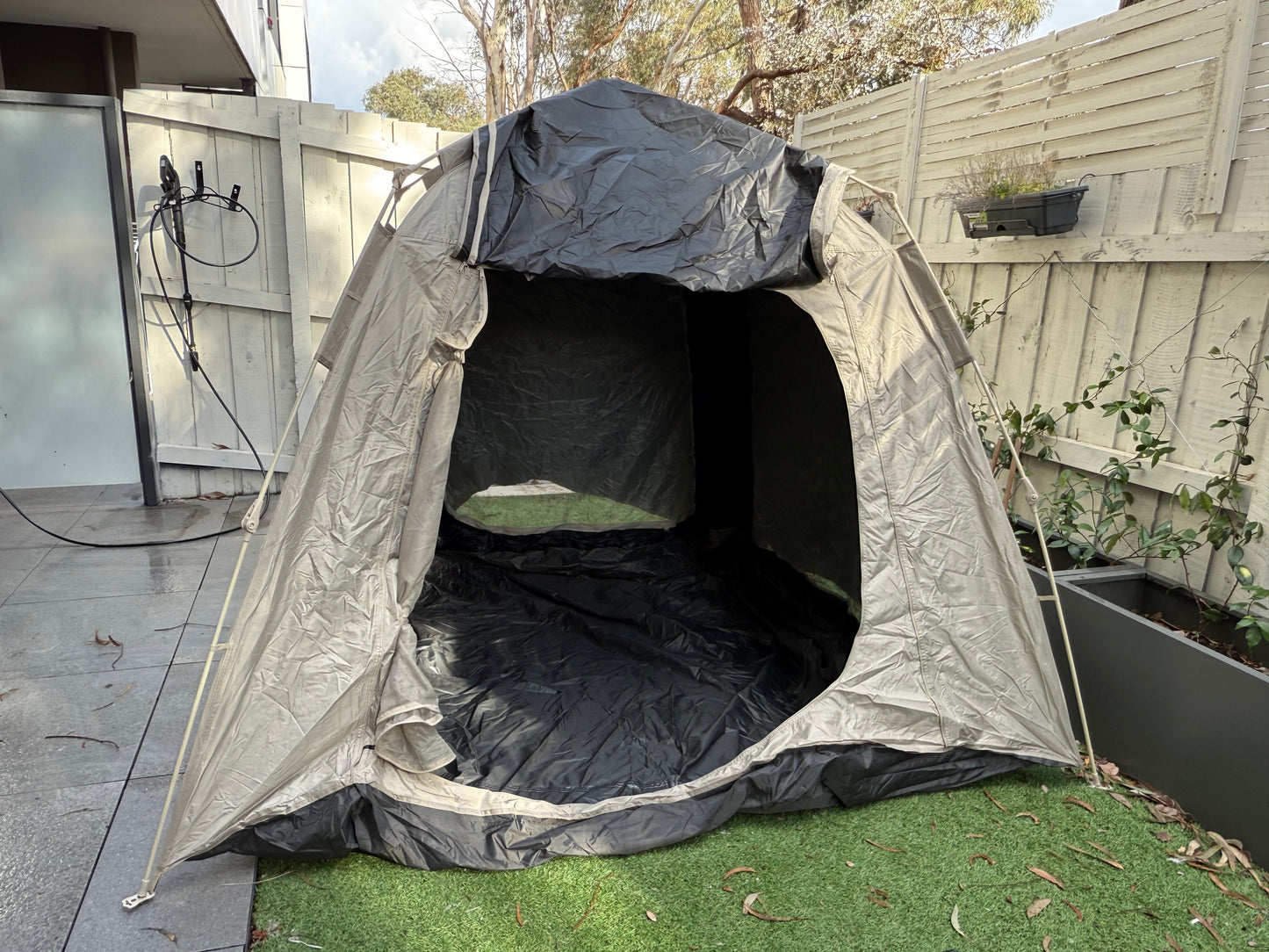 E# Quick set-up 2 people tent